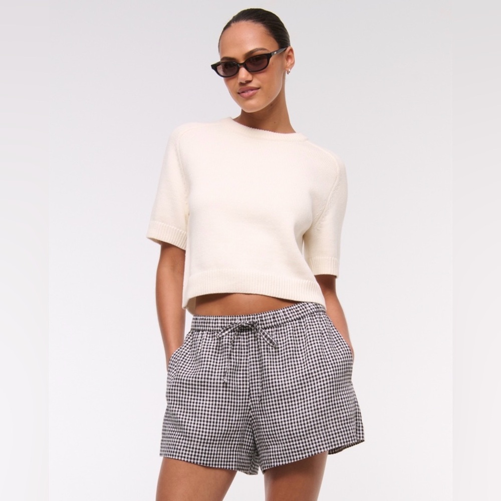 Abercrombie & Fitch Madeline Crew Sweater Tee